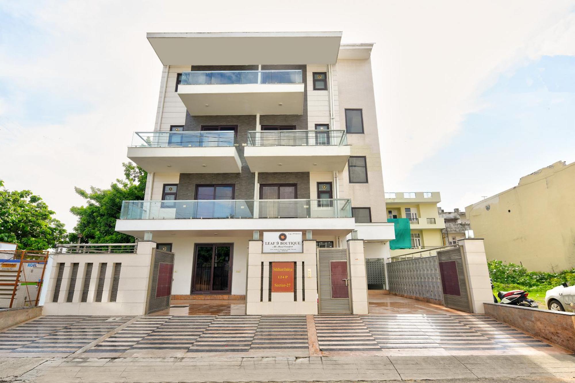Hotel Leaf 9 Boutique, Near Golf Course Road And Galleria Market Gurgaon Exteriör bild